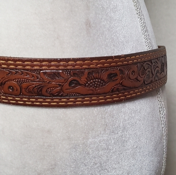 70s Vintage Torel Hand Tooled Floral Leather Brass Enamel Horse Western Belt main image 7